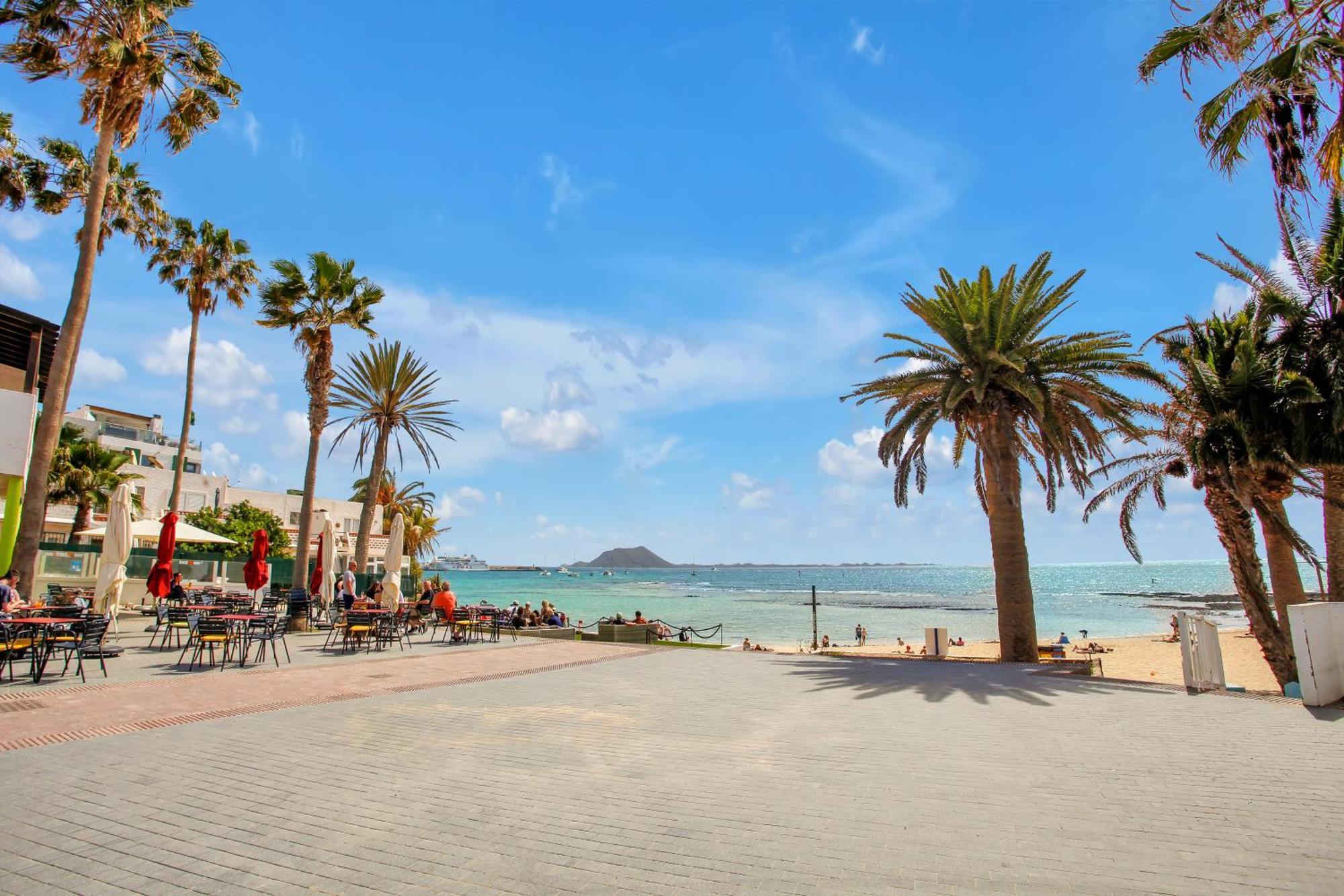 New! Ideal Flat For Groups To Work Or Surf Apartment Corralejo